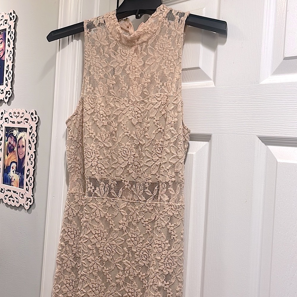 love FiRE pale pink lace dress